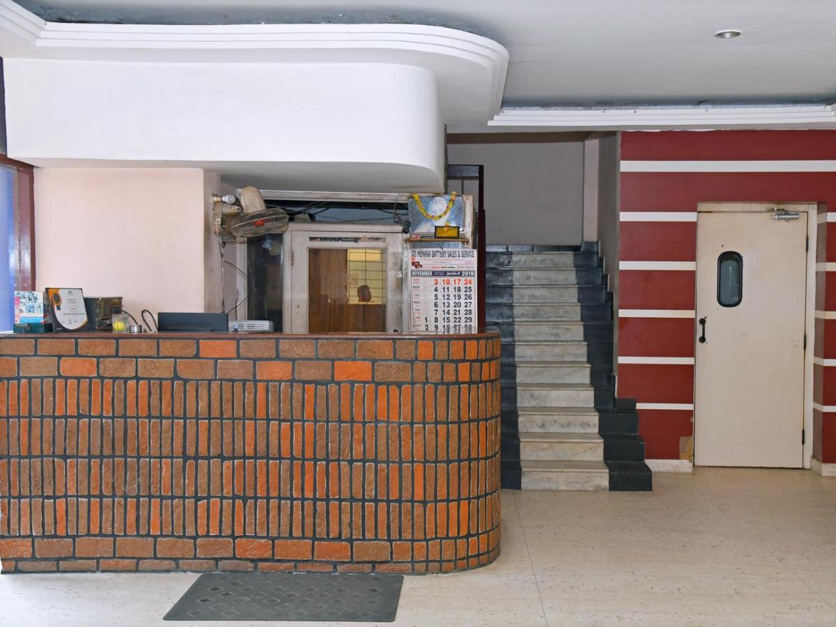 פונדיצ'רי Hotel Aditya מראה חיצוני תמונה