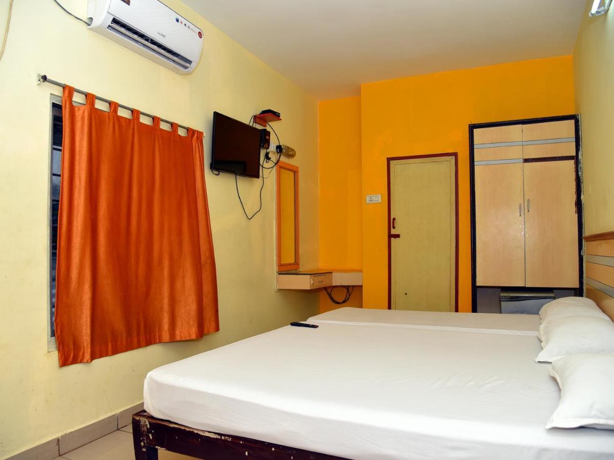 פונדיצ'רי Hotel Aditya מראה חיצוני תמונה