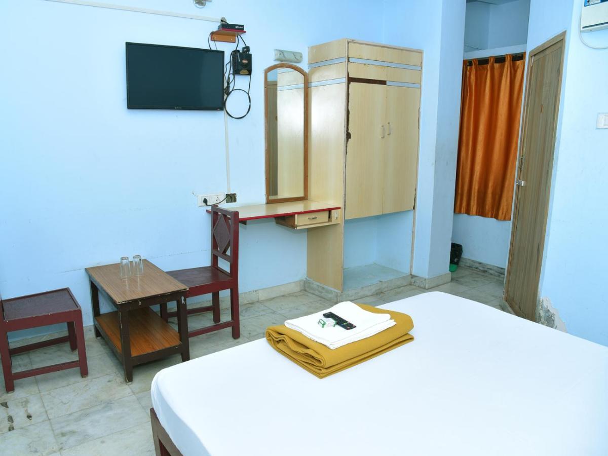 פונדיצ'רי Hotel Aditya מראה חיצוני תמונה