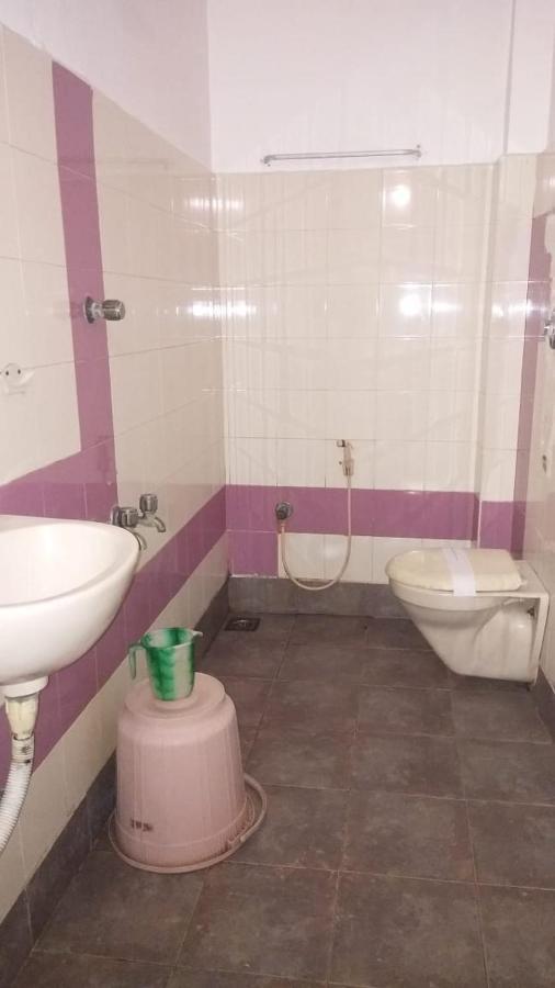 פונדיצ'רי Hotel Aditya מראה חיצוני תמונה