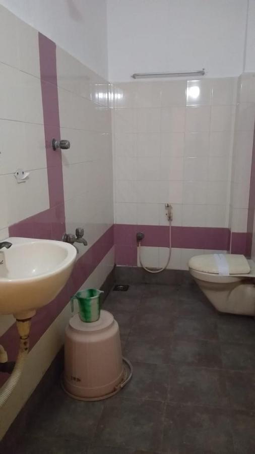 פונדיצ'רי Hotel Aditya מראה חיצוני תמונה
